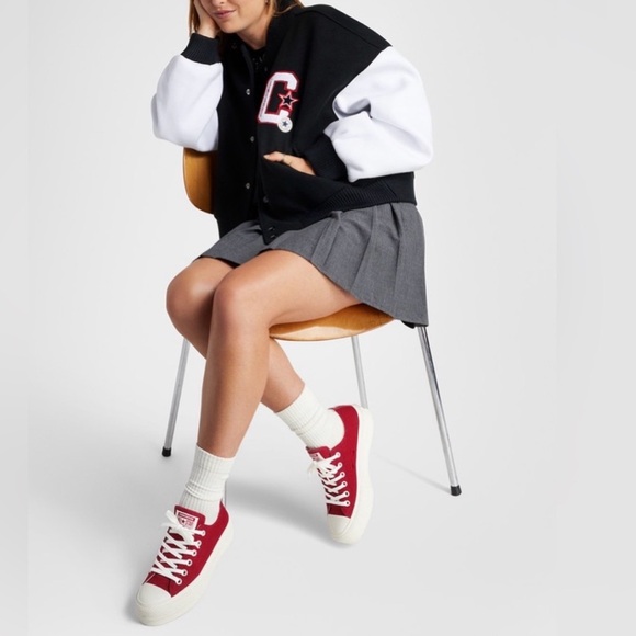 New CONVERSE Chuck Taylor All Star Lift Platform Hearts Size 9 Womens - Picture 4 of 13